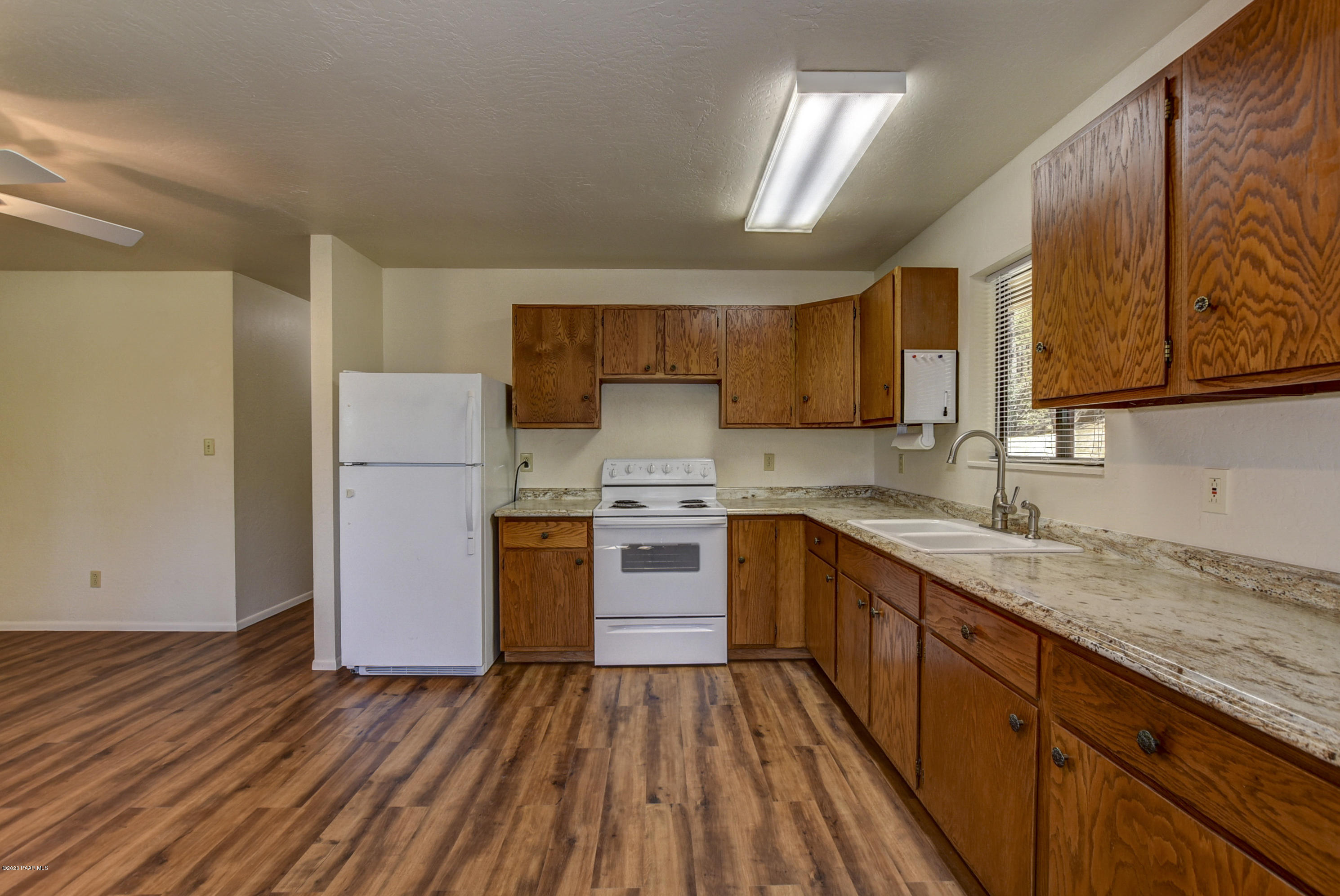 4574 South Wilder Road Prescott, AZ 86303 - Photo 10 of 23 Kitchen 2