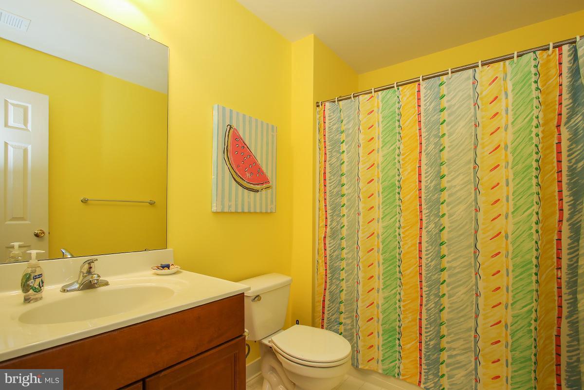 5918 Walton Road Bethesda, MD 20817 - Photo 20 of 29 Bath