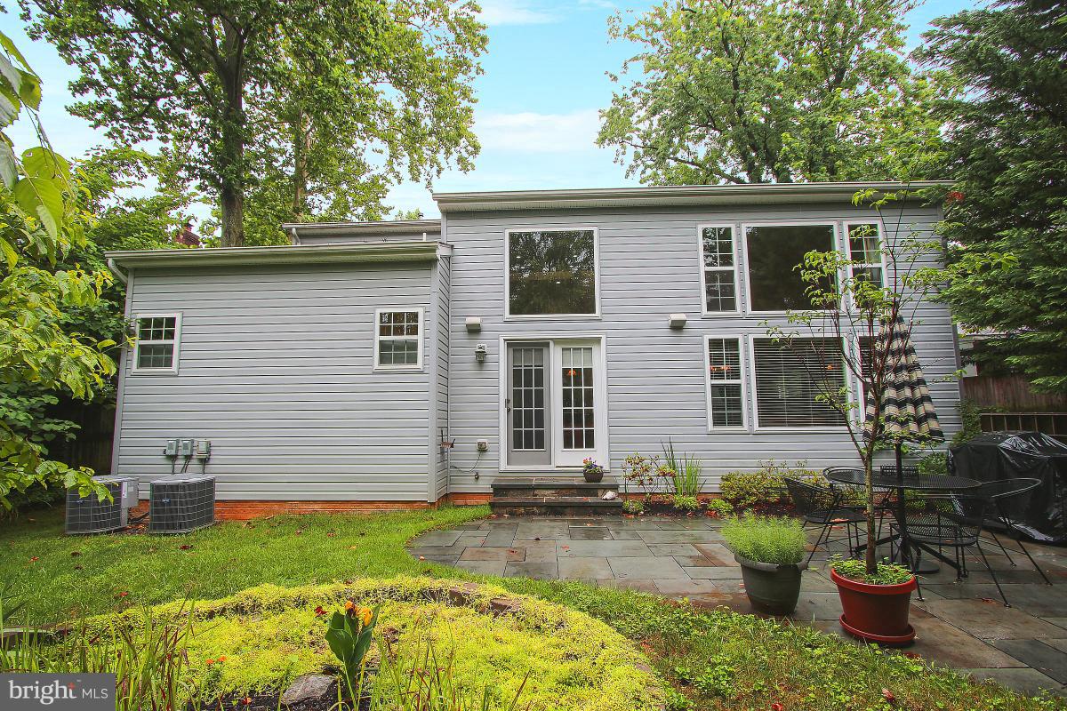 5918 Walton Road Bethesda, MD 20817 - Photo 29 of 29 Exterior (Rear)