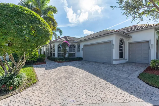 $1,650,000 | 2443 Players Court, Wellington, FL 33414