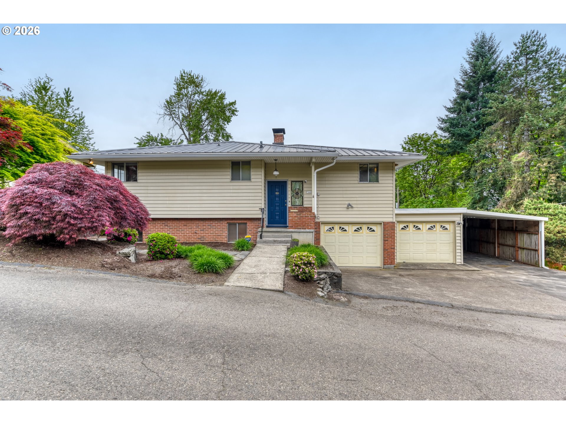 7040 Southwest 2nd Avenue Portland, OR 97219 - Photo 1 of 43