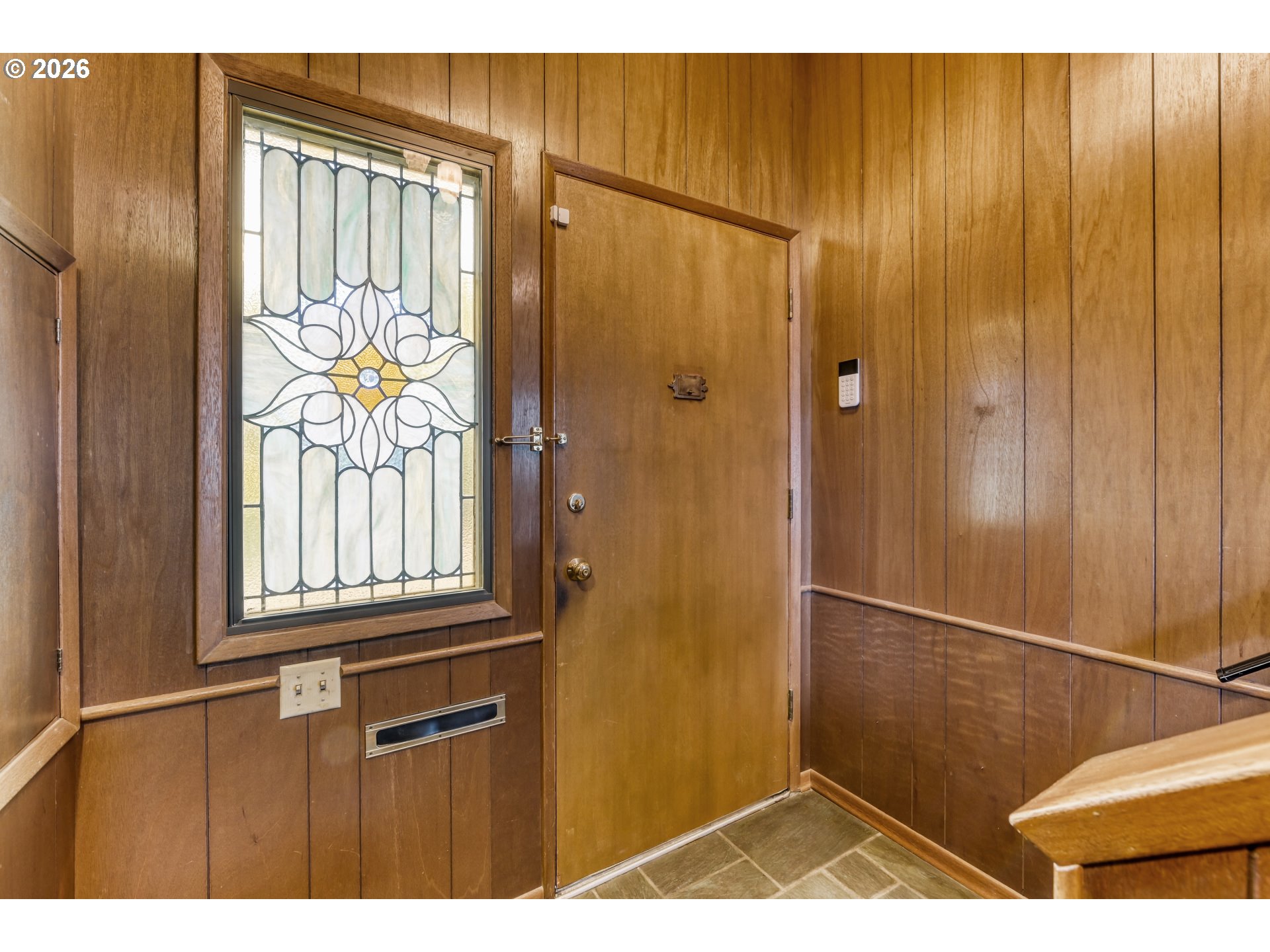 7040 Southwest 2nd Avenue Portland, OR 97219 - Photo 5 of 43