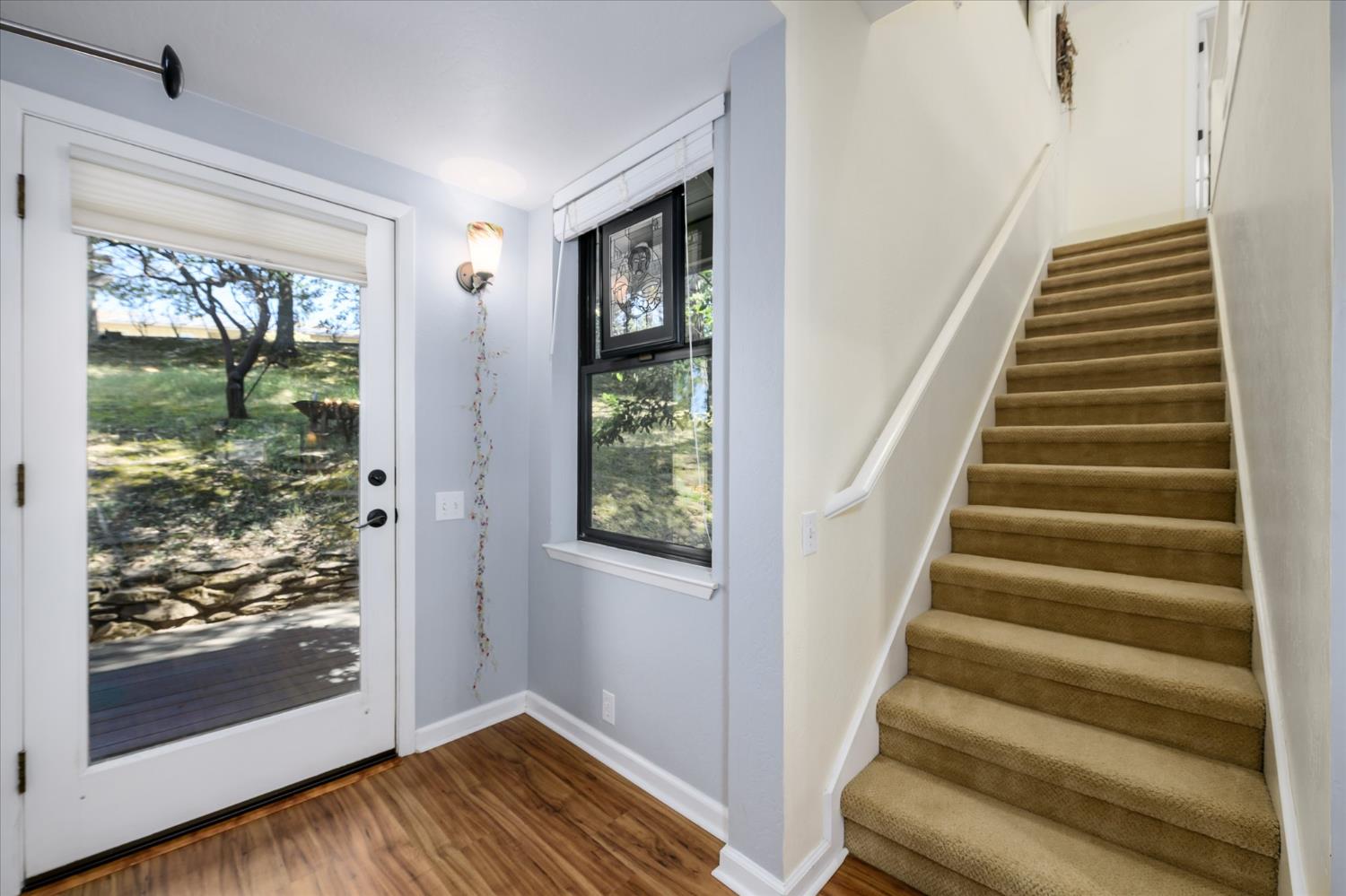 930 Oak Terrace Road Placerville, CA 95667 - Photo 18 of 35