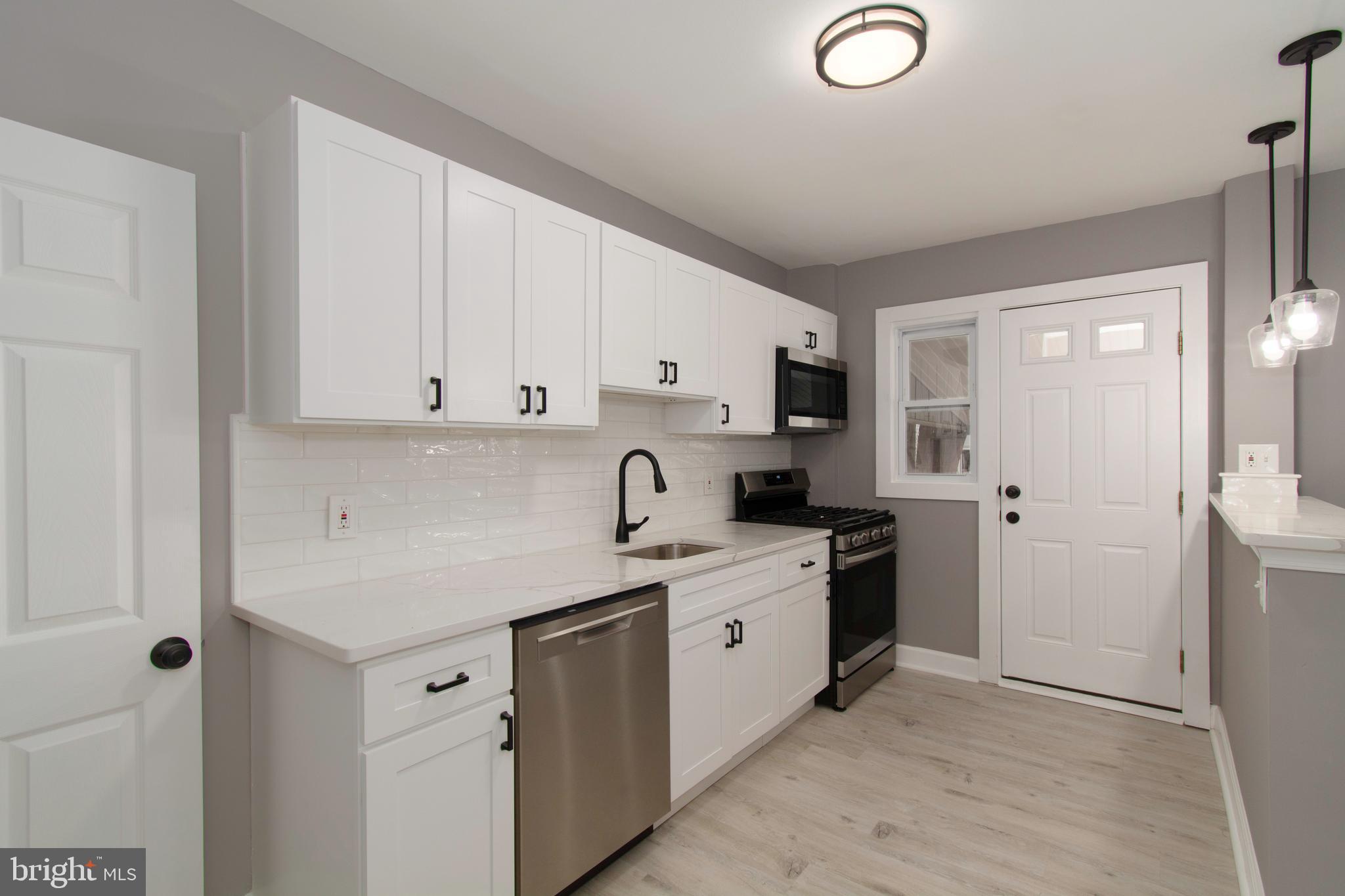 8041 Kimberly Road Dundalk, MD 21222 - Photo 9 of 23 Kitchen