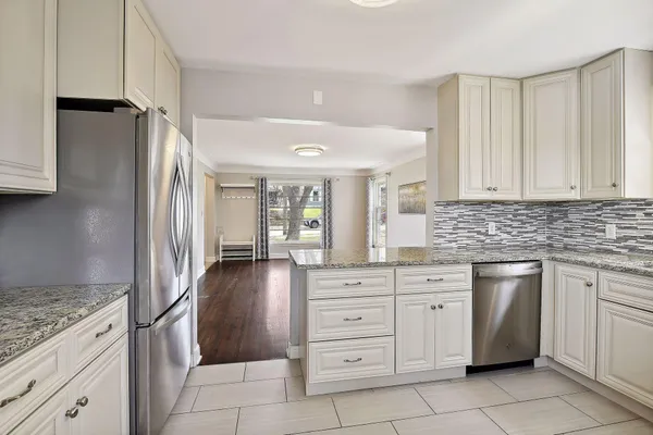 $3,200 | 5620 Humboldt Avenue South, Minneapolis, MN 55419