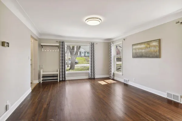 $3,200 | 5620 Humboldt Avenue South, Minneapolis, MN 55419