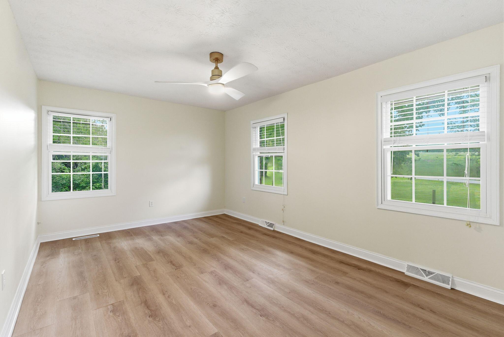1690 Menelaus Road Berea, KY 40403 - Photo 27 of 46 24_022_dsc01403