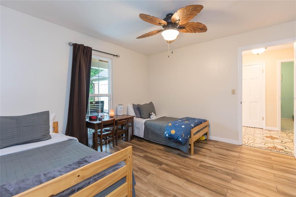 13001 Sydney Road Dover, FL 33527 - Photo 22 of 52