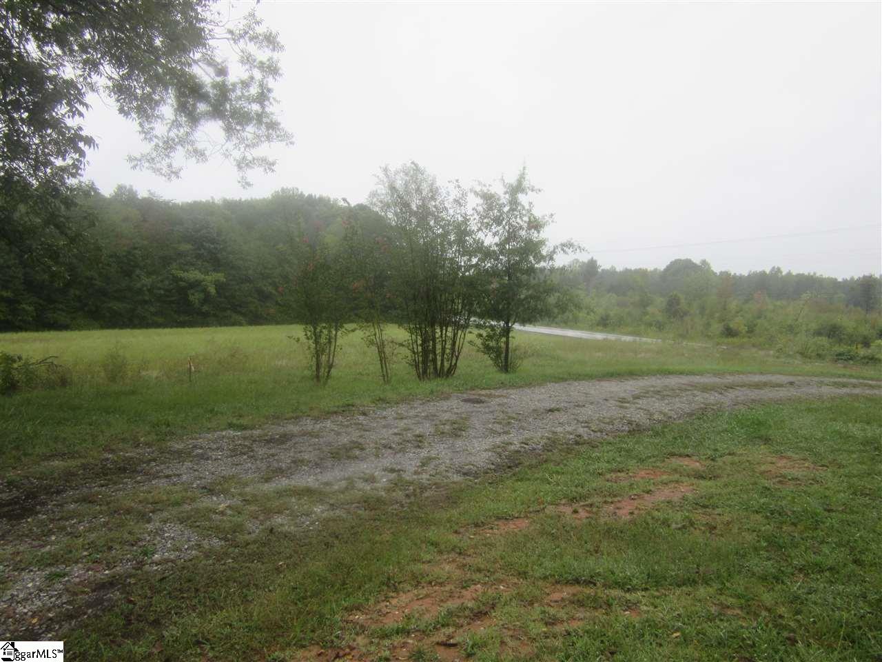 811 Goucher School Road Gaffney, SC 29340 - Photo 5 of 21 Gallery Image 5