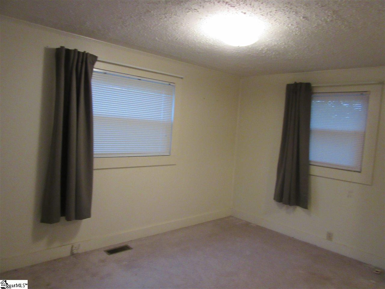 811 Goucher School Road Gaffney, SC 29340 - Photo 10 of 21 Gallery Image 10