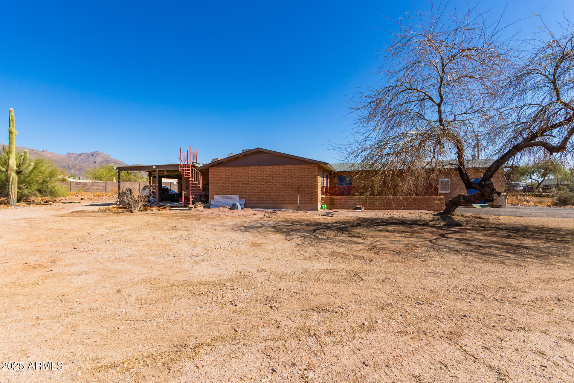 765 South Geronimo Road Apache Junction, AZ 85119 - Photo 18 of 27 26 - Geronimo