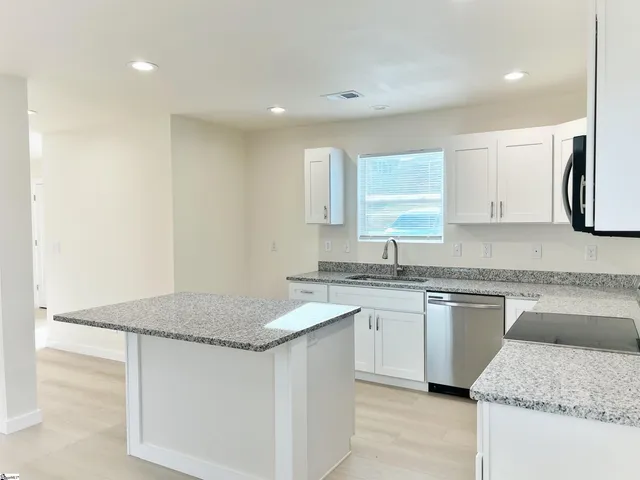 $229,900 | 107 Everest Drive, Inman, SC 29349