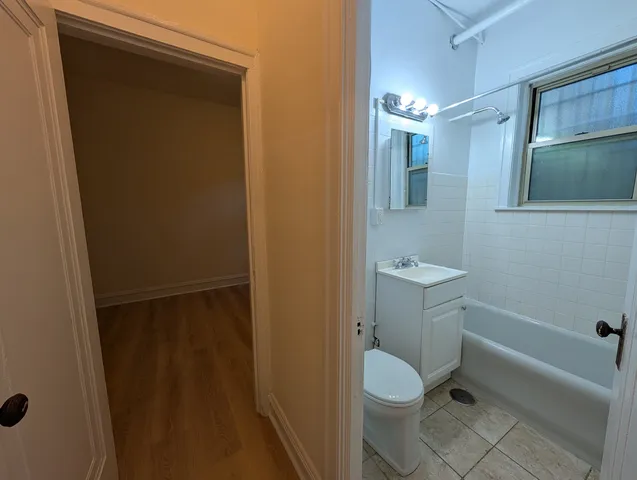 $1,495 | 2536 North Sawyer Avenue, Unit 105, Chicago, IL 60647