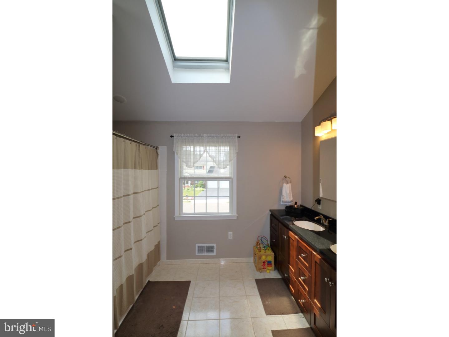 12 Welland Road Hamilton, NJ 08690 - Photo 16 of 25 Gallery Image 16