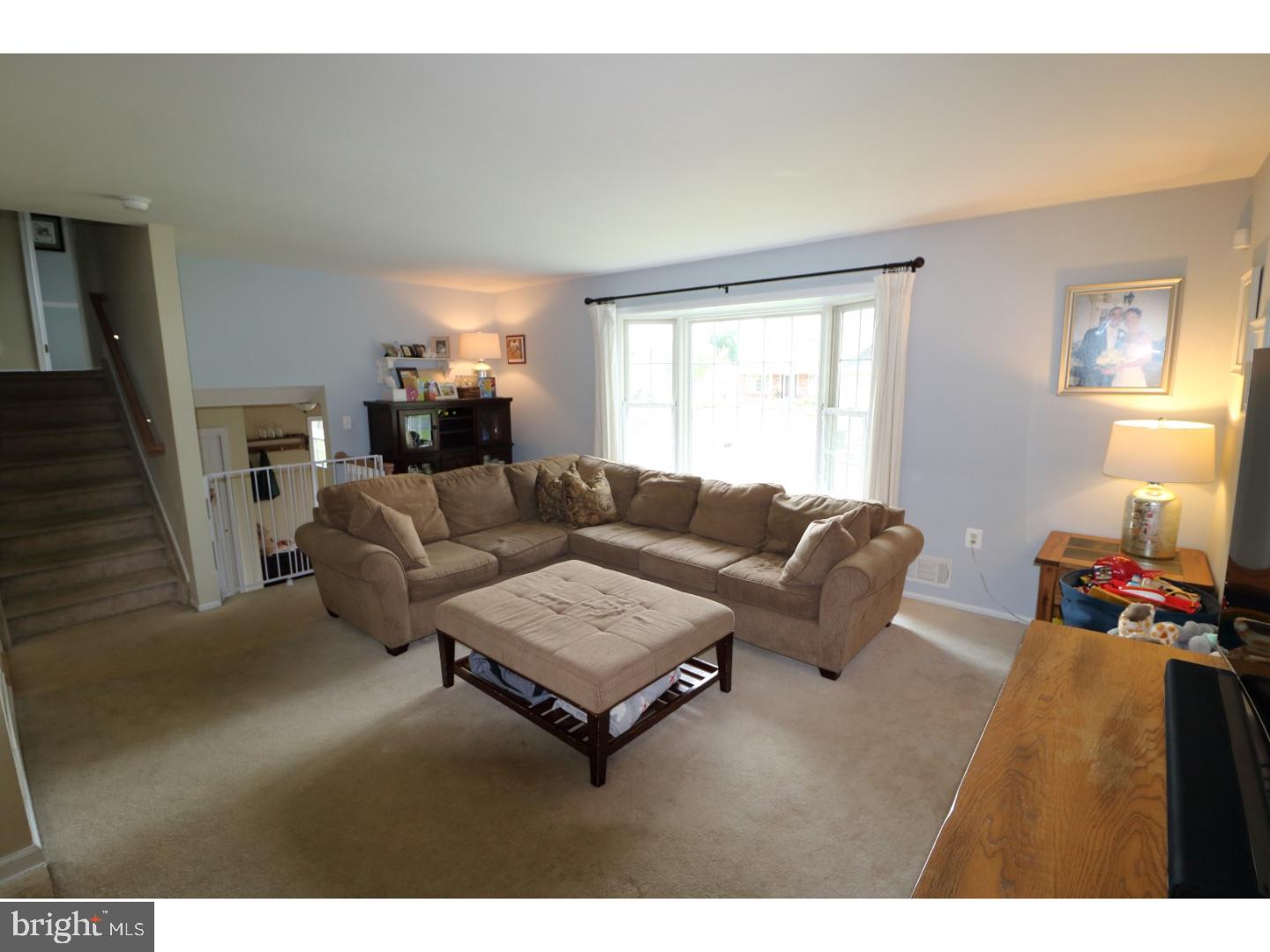 12 Welland Road Hamilton, NJ 08690 - Photo 5 of 25 Gallery Image 5