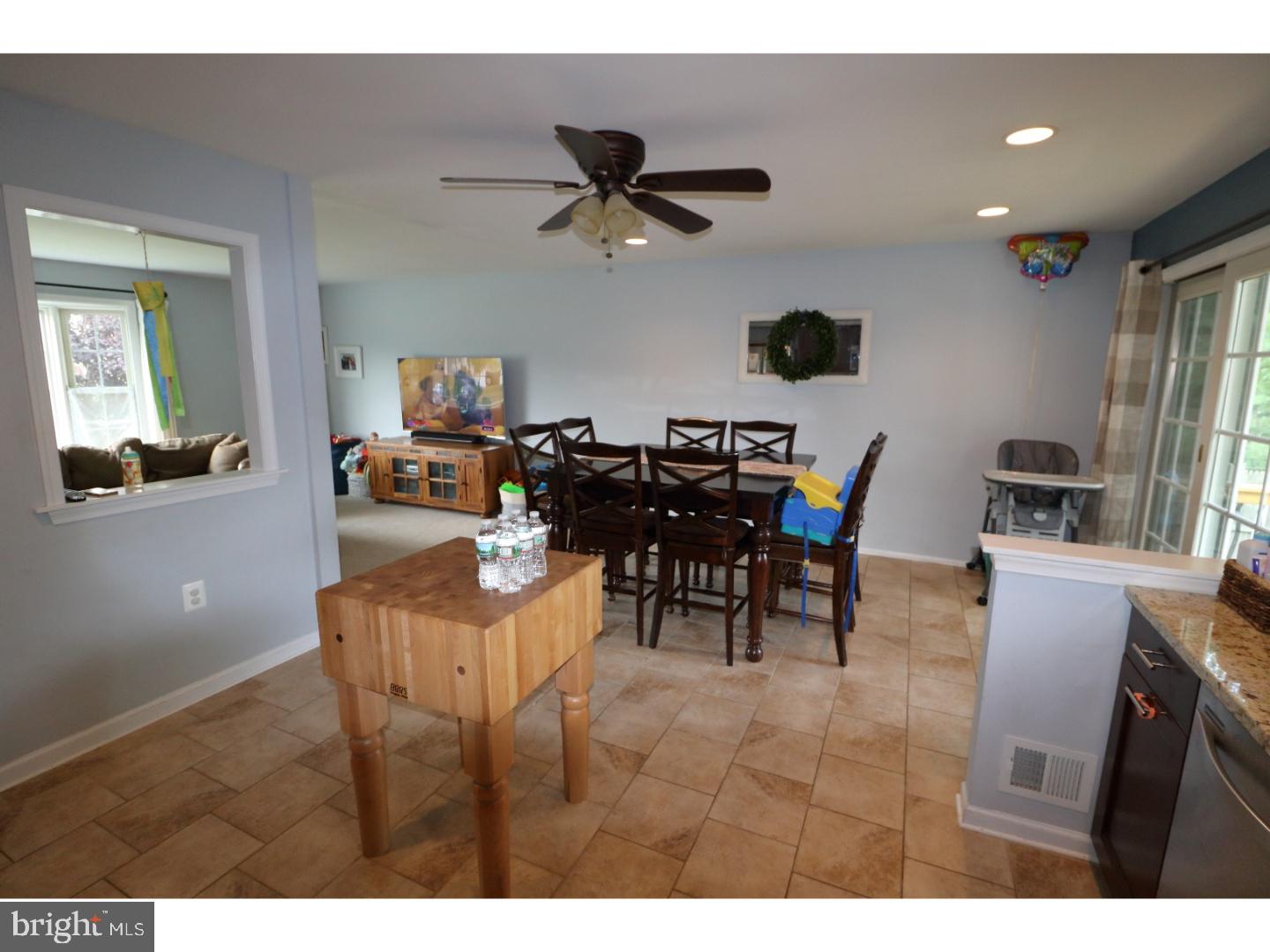 12 Welland Road Hamilton, NJ 08690 - Photo 8 of 25 Gallery Image 8