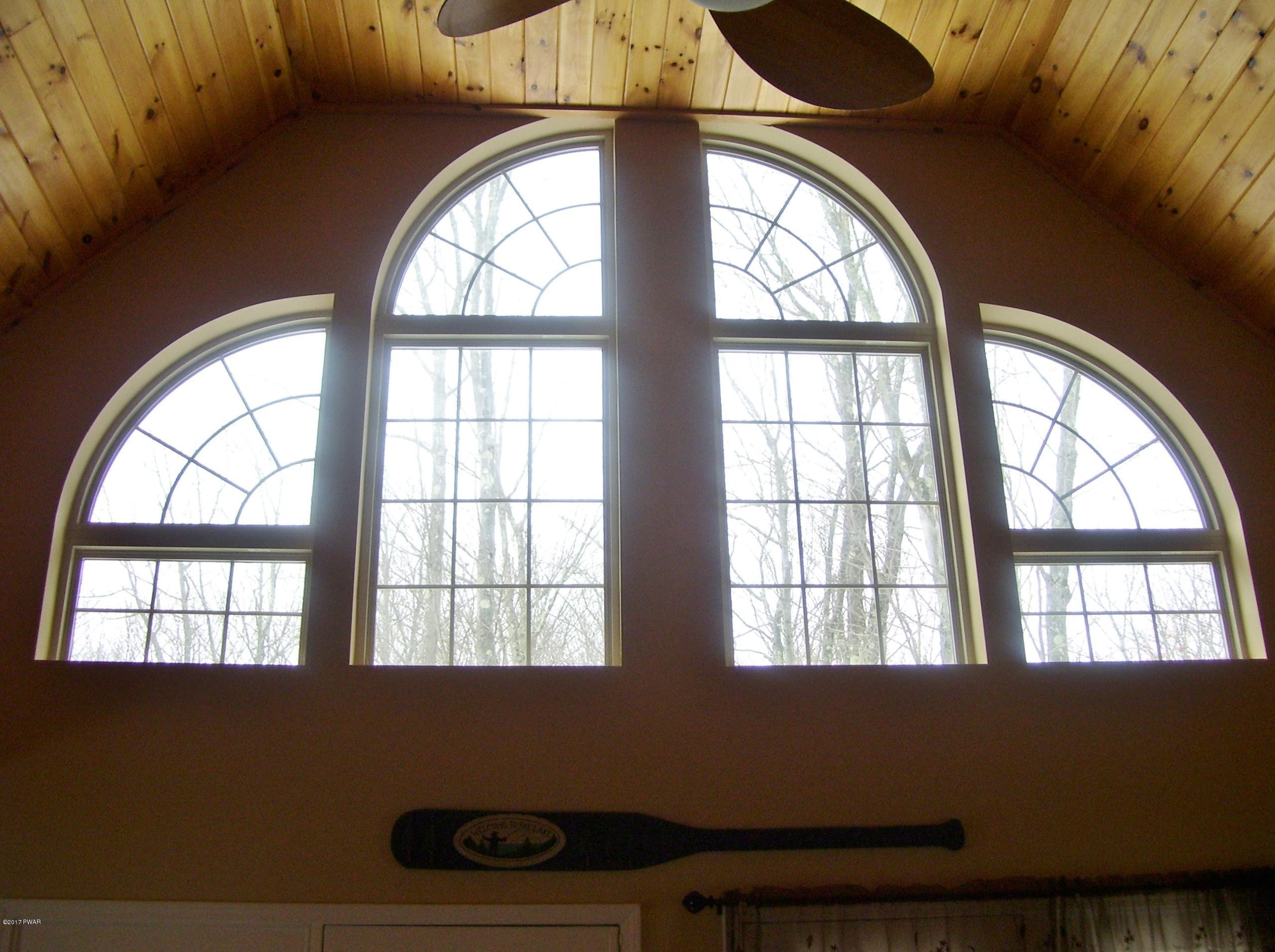 103 Cold Spring Lane Greentown, PA 18426 - Photo 8 of 63 Great Room Windows