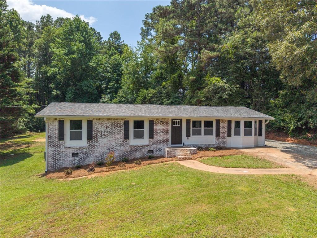 321 Scoggins Road Dallas, GA 30157 - Photo 1 of 15
