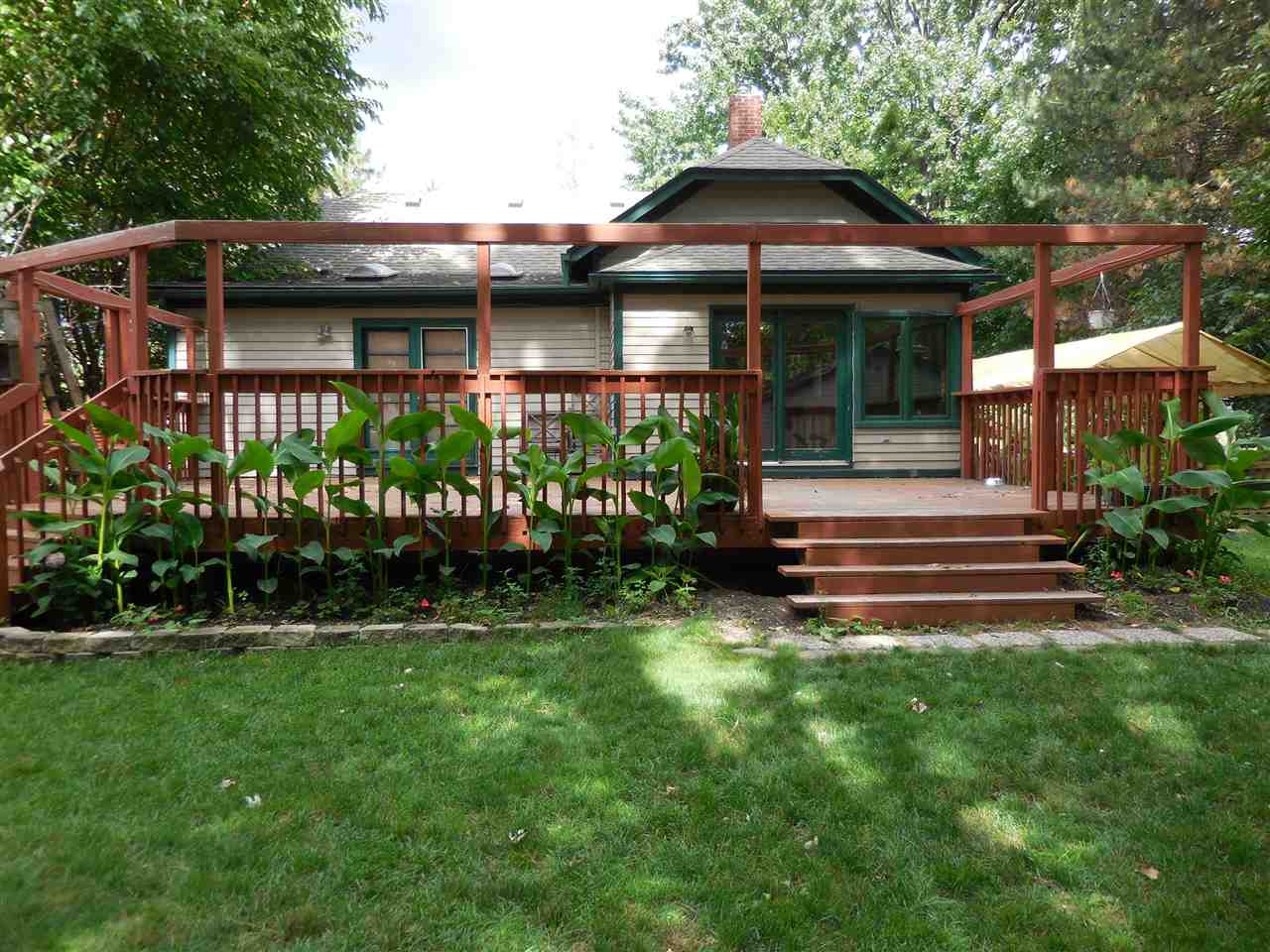 42647 Utica Road Sterling Heights, MI 48314 - Photo 28 of 30 31300983-27.JPG