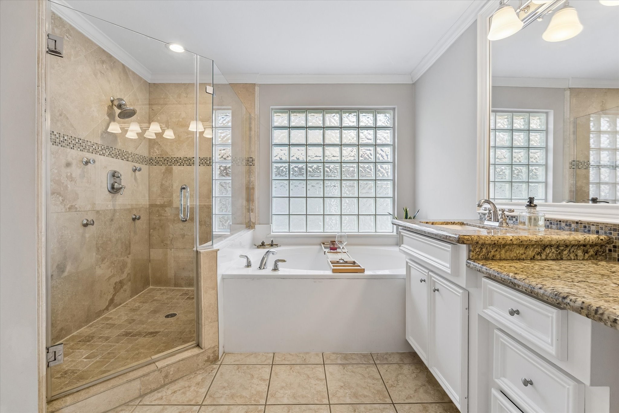 306 Fargo Street Houston, TX 77006 - Photo 17 of 35