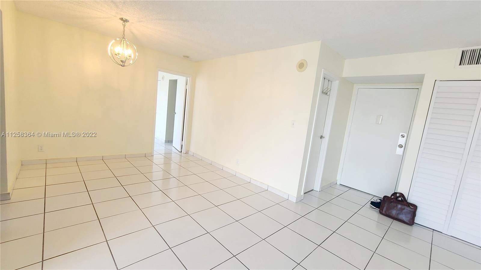 16909 North Bay Road, Unit 907 Sunny Isles Beach, FL 33160 - Photo 12 of 21