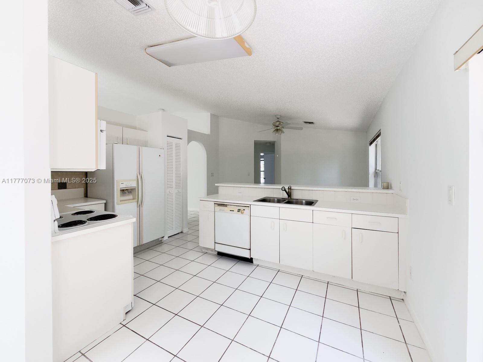 12250 Southwest 144th Terrace Miami, FL 33186 - Photo 5 of 21