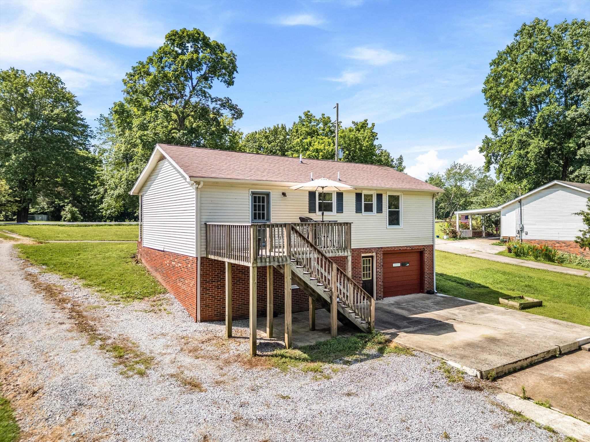 250 Old Columbia Road Dickson, TN 37055 - Photo 27 of 39