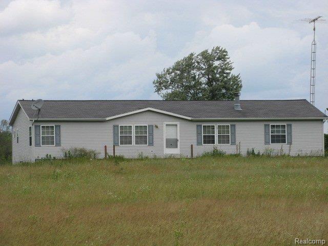 13860 Yale Road Yale, MI 48097 - Photo 1 of 2 1 Front