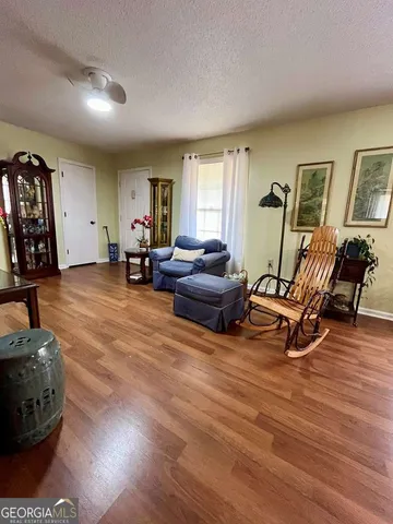 $179,000 | 103 Meadowood Lane, Fitzgerald, GA 31750