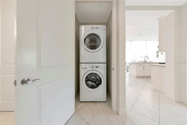 $779,000 | 395 Aruba Circle, Unit 203, Bradenton, FL 34209