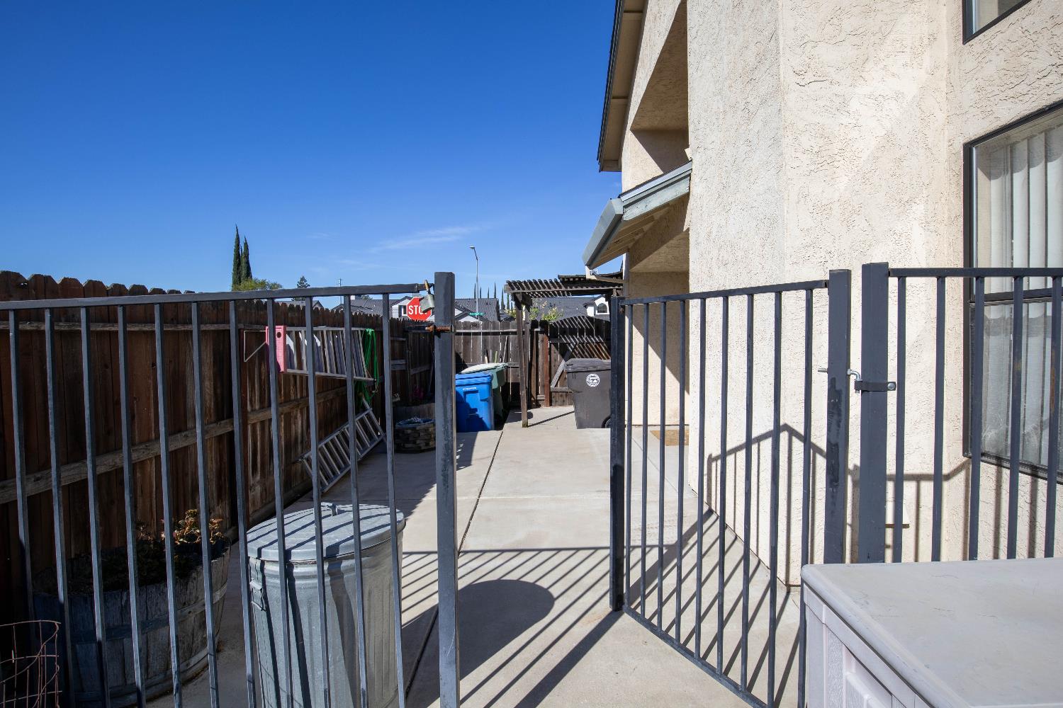 1057 Mission Ridge Drive Manteca, CA 95337 - Photo 45 of 49