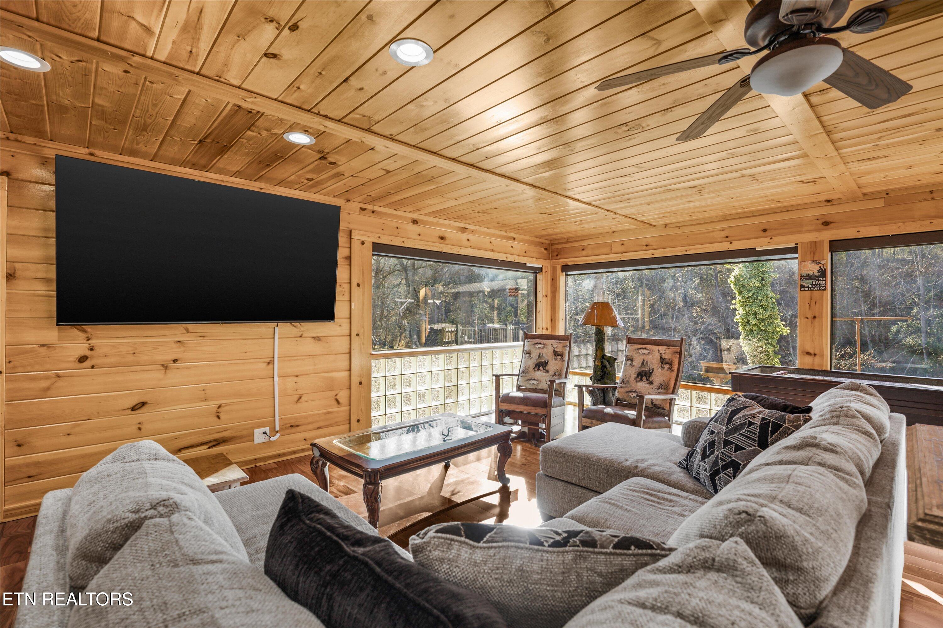 1956 Pittman Center Road Sevierville, TN 37876 - Photo 13 of 49 28-1956 Pittman Center Rd 26