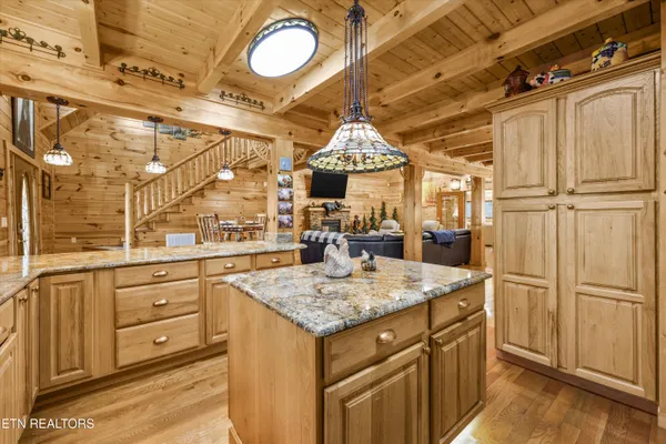 $1,160,000 | 1956 Pittman Center Road, Sevierville, TN 37876