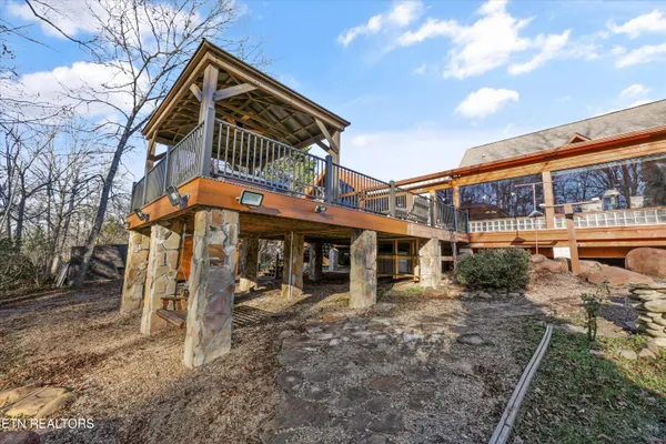 $1,160,000 | 1956 Pittman Center Road, Sevierville, TN 37876
