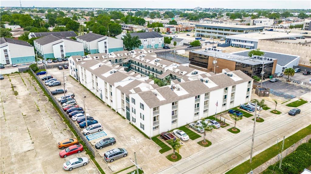 2330 Edenborn Avenue, Unit 301 Metairie, LA 70001 - Photo 26 of 27