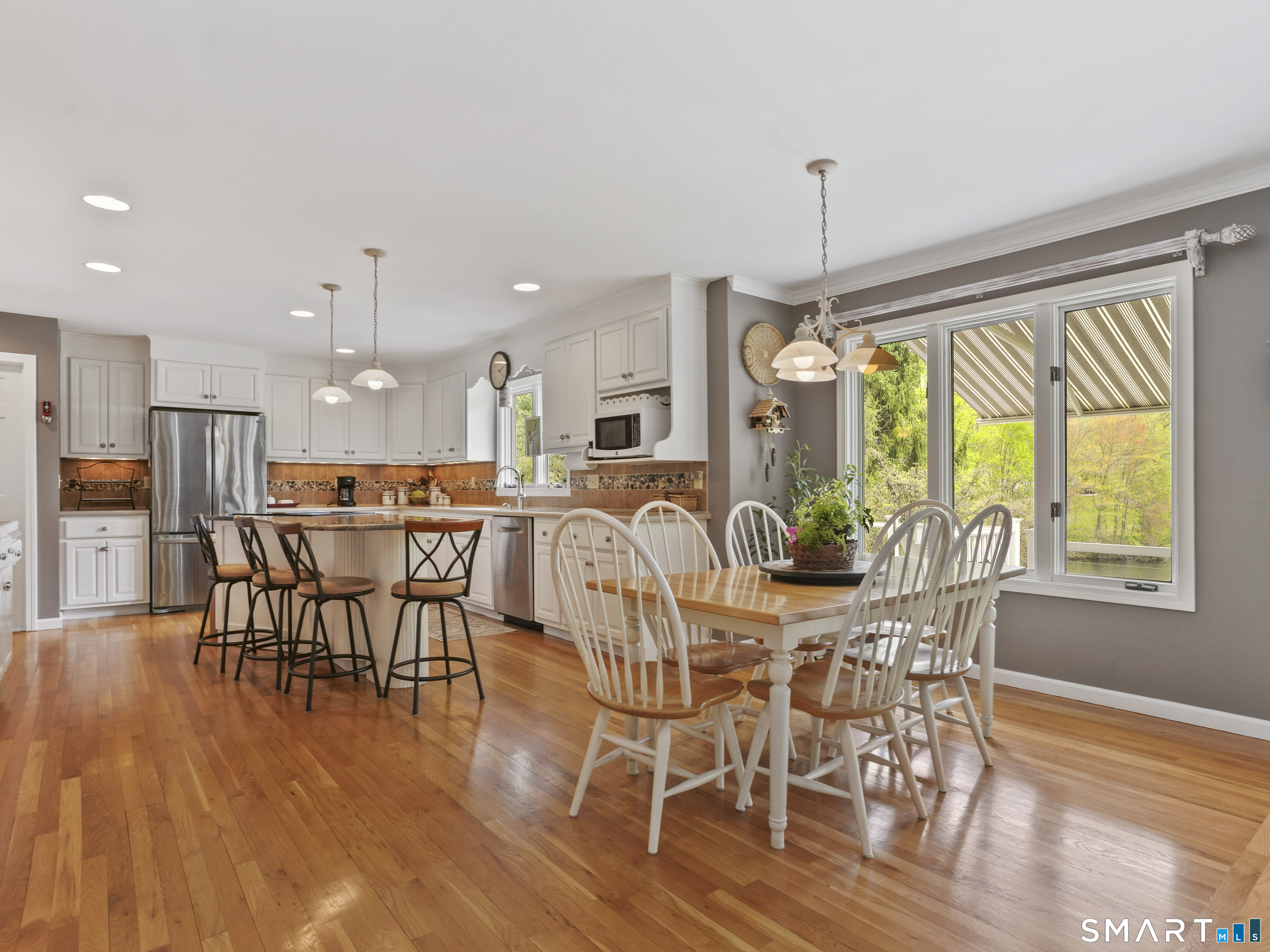 50 Turkey Meadow Road Trumbull, CT 06611 - Photo 10 of 40