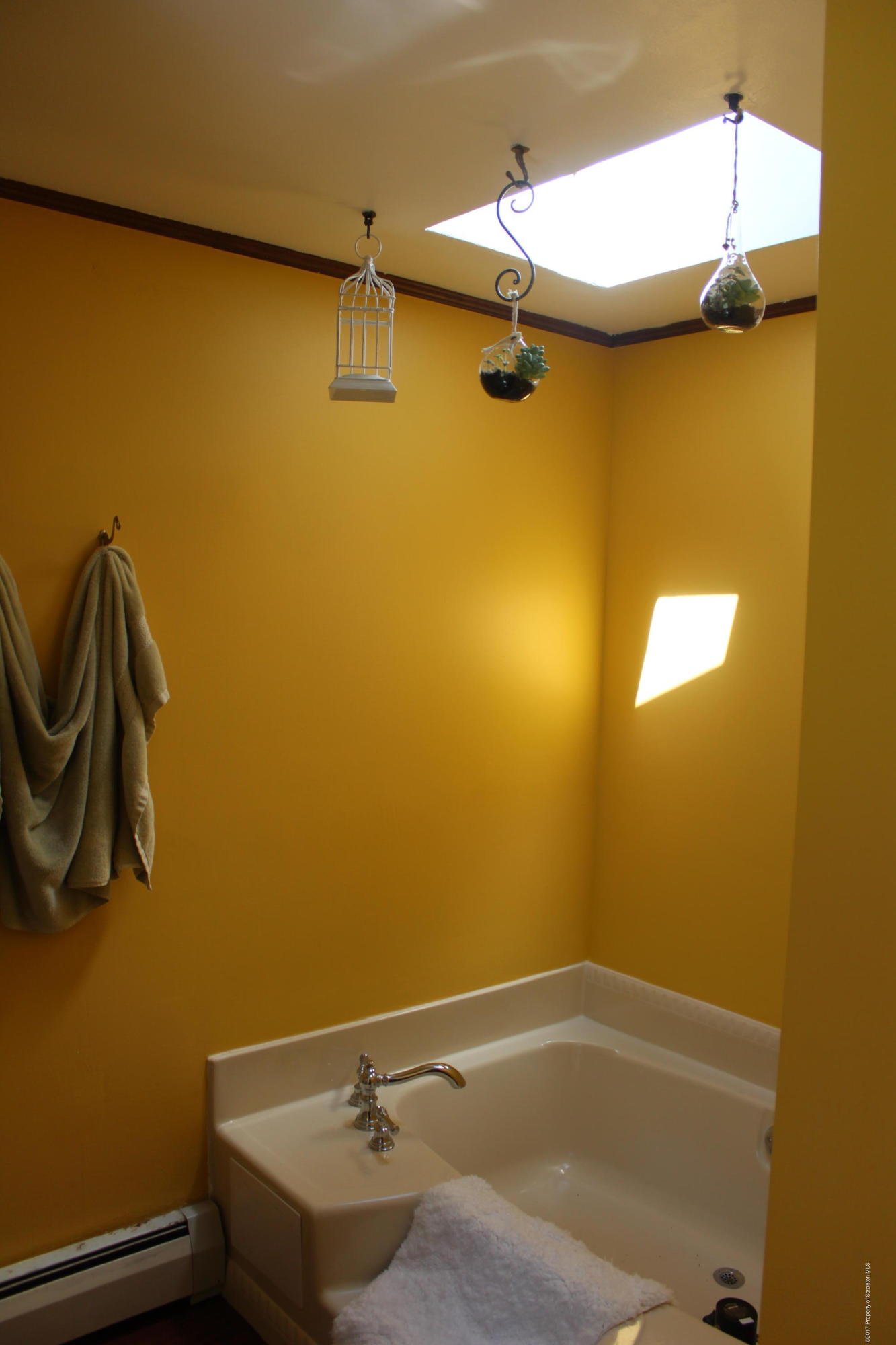 555 Neville Road Moscow, PA 18444 - Photo 8 of 28