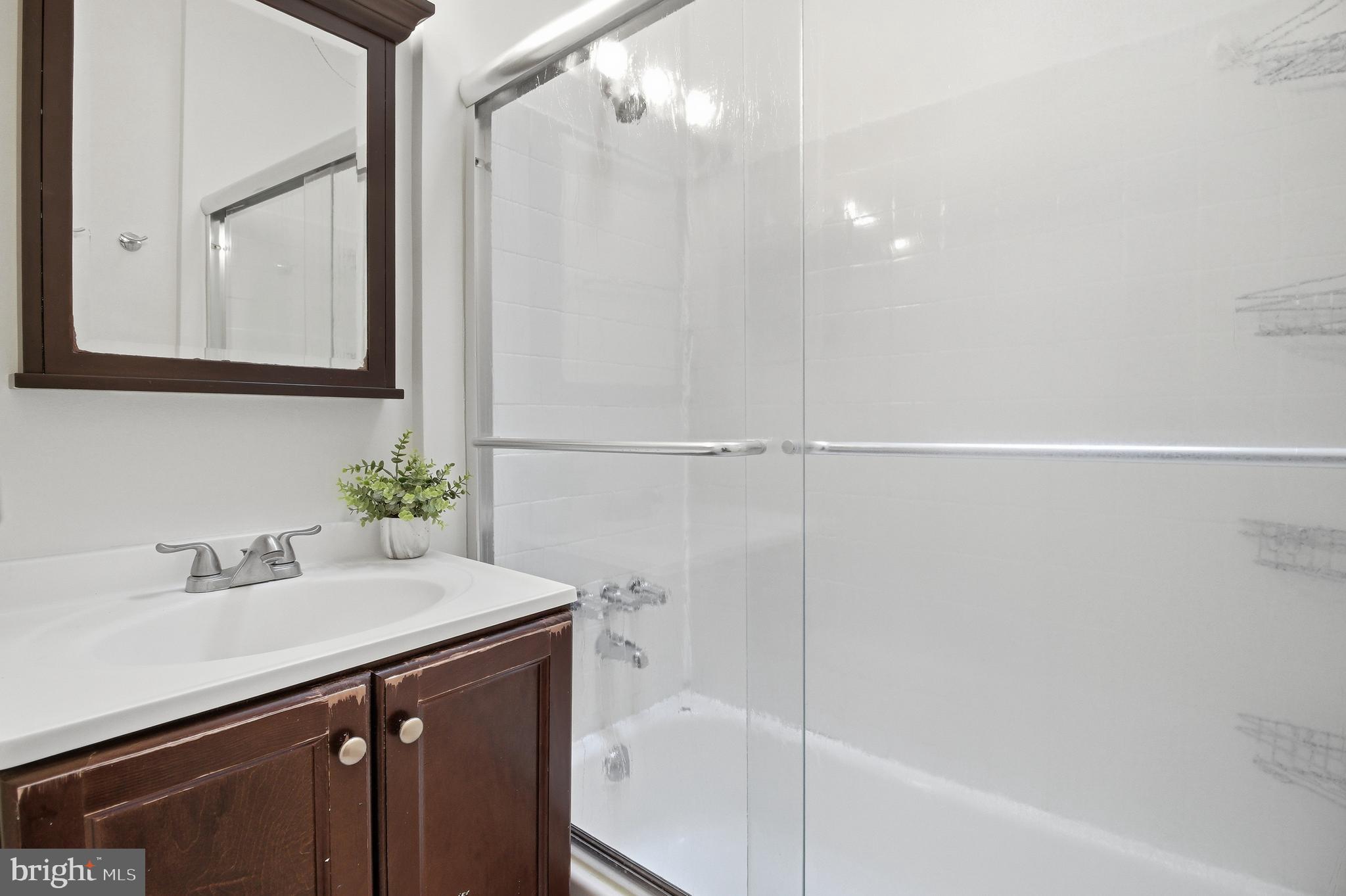 1323 Randolph Street Northwest Washington, DC 20011 - Photo 14 of 31