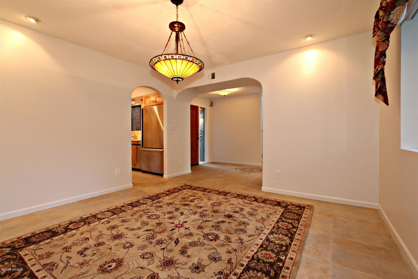 7432 Hum Road, Unit 201 Carefree, AZ 85377 - Photo 8 of 36 Dining Room