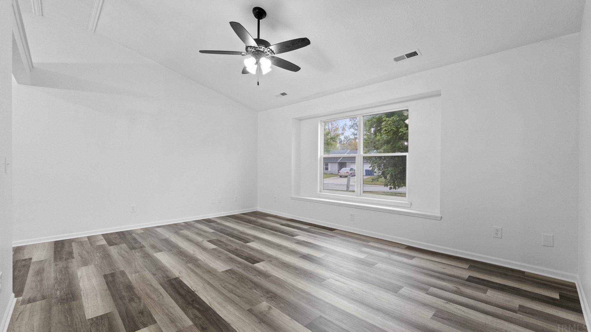 2100 Timber Trace Auburn, IN 46706 - Photo 2 of 36