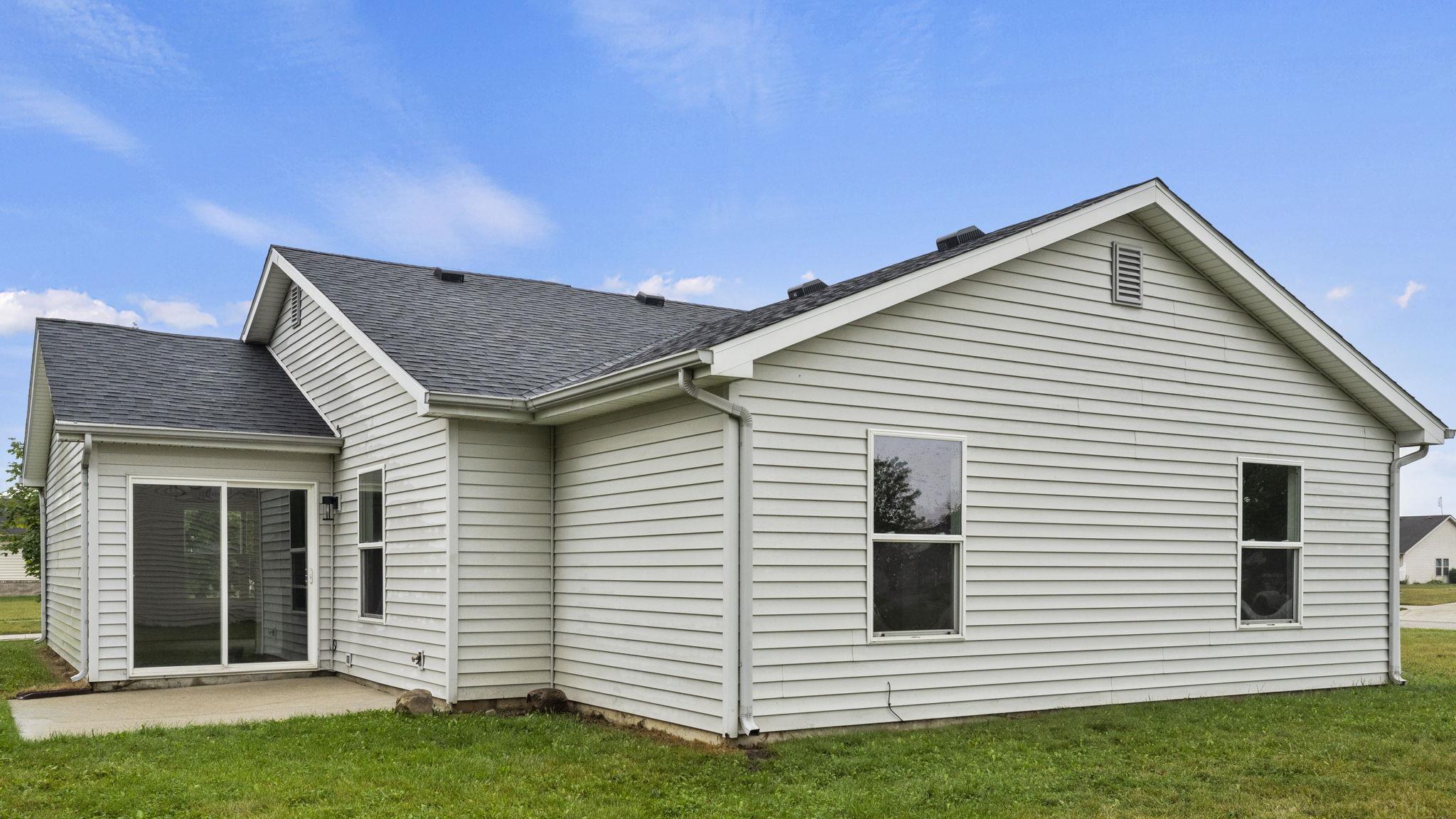 2100 Timber Trace Auburn, IN 46706 - Photo 24 of 36