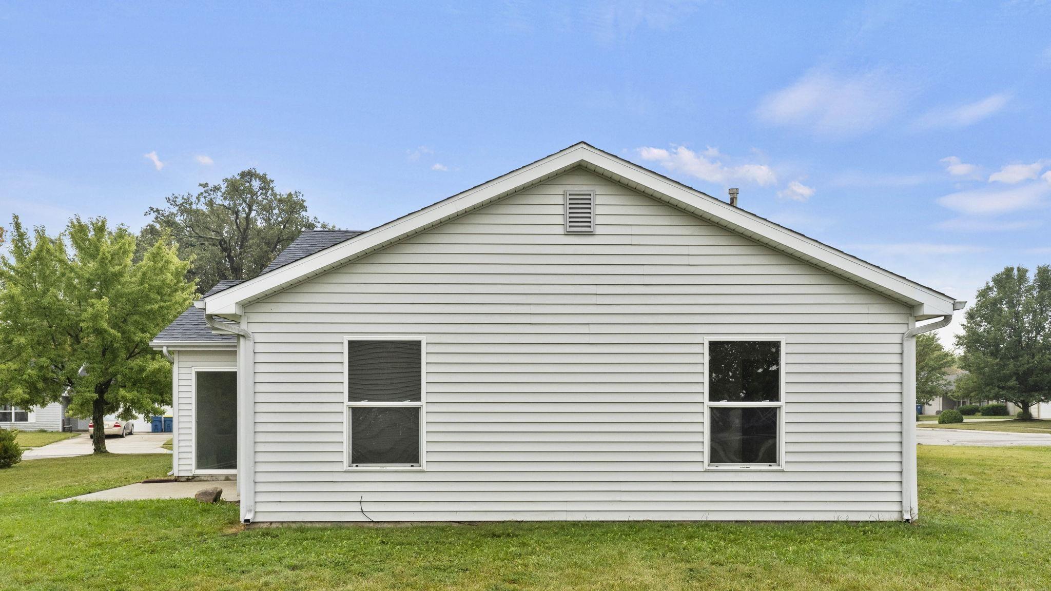 2100 Timber Trace Auburn, IN 46706 - Photo 25 of 36