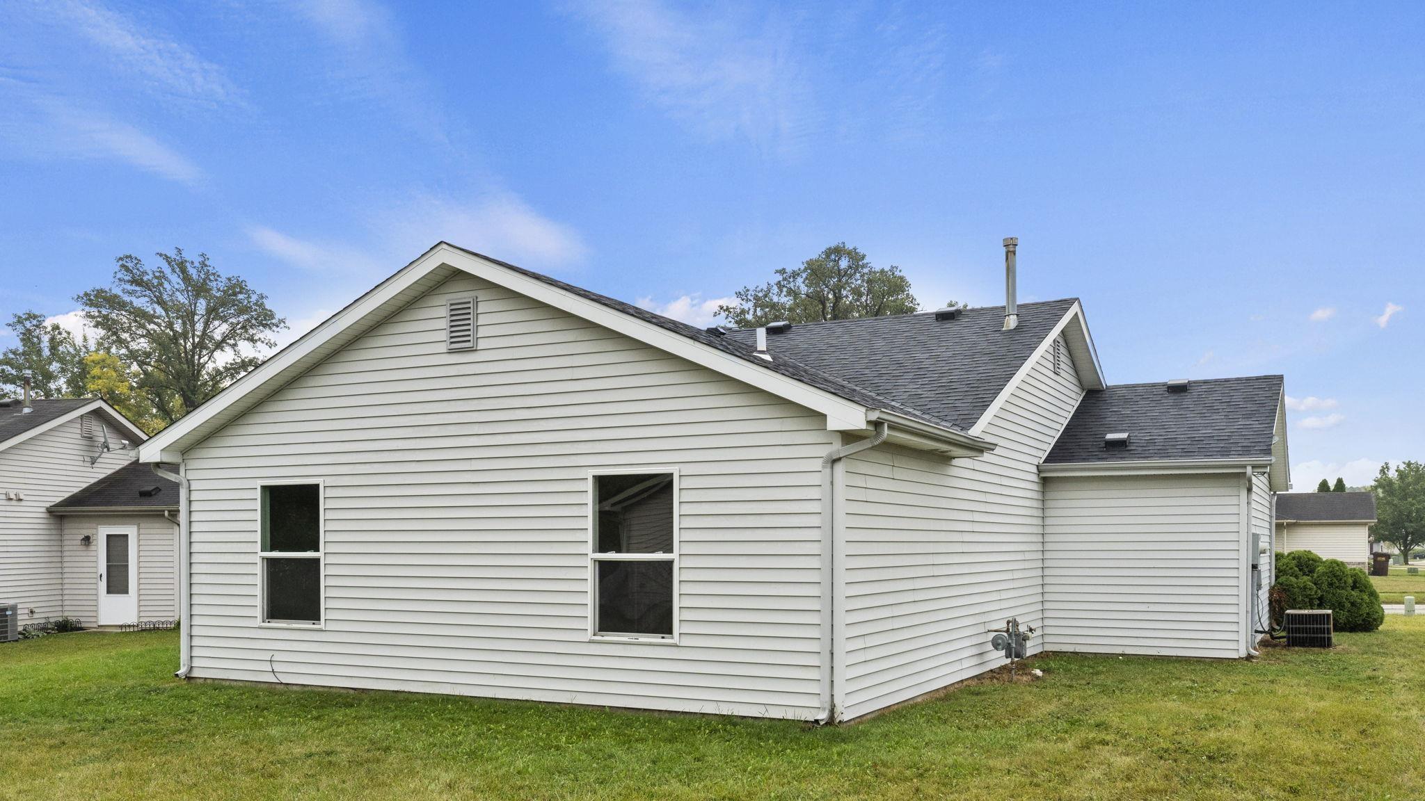 2100 Timber Trace Auburn, IN 46706 - Photo 26 of 36