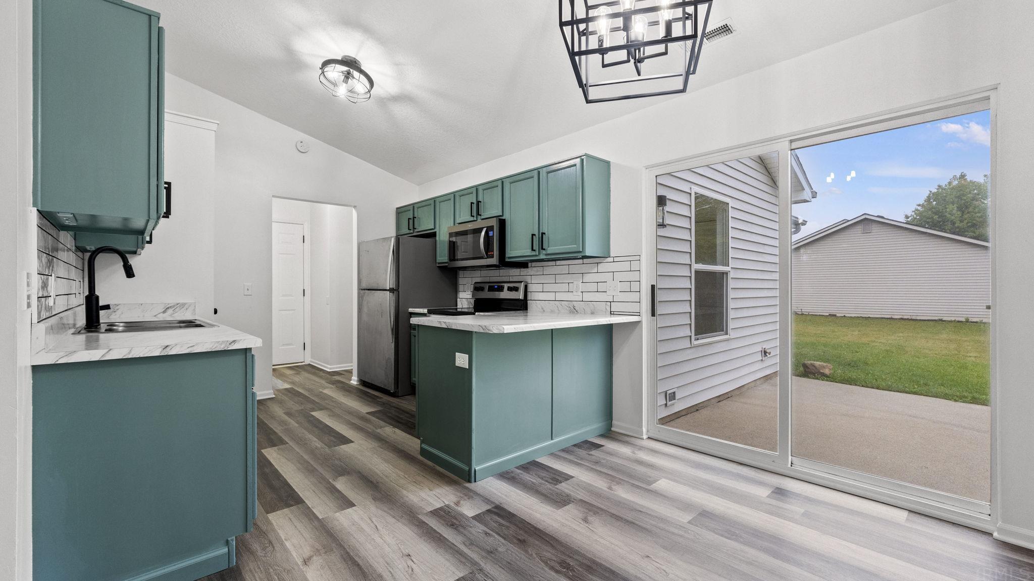 2100 Timber Trace Auburn, IN 46706 - Photo 5 of 36