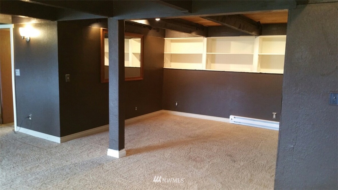 902 West Parkview Road Chelan, WA 98816 - Photo 11 of 13 Gallery Image 11