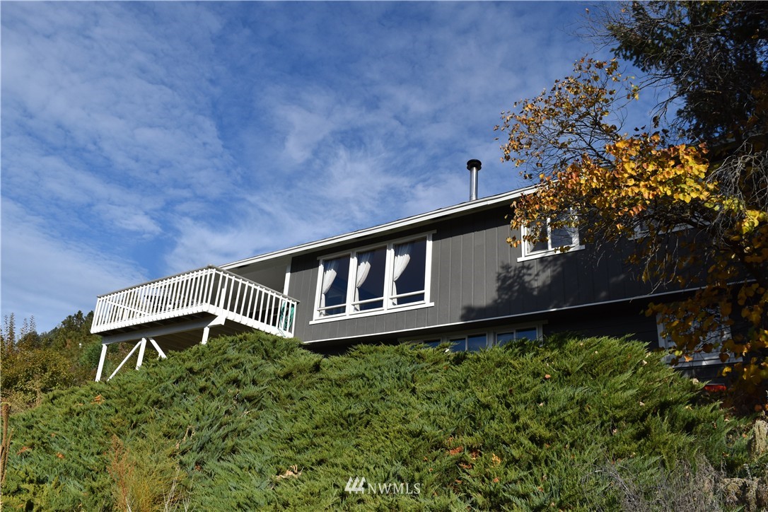 902 West Parkview Road Chelan, WA 98816 - Photo 13 of 13 Gallery Image 13
