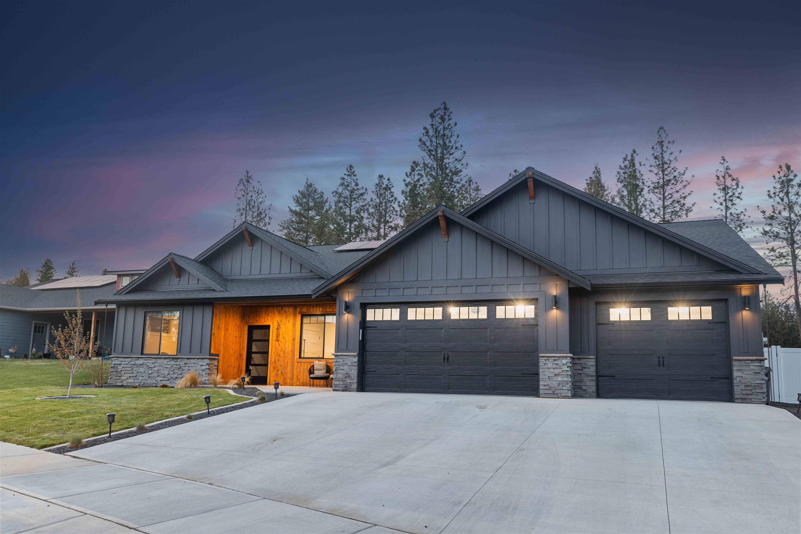 3427 East Yearling Rd