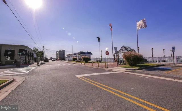 $20,000 | 214 North Decatur Avenue, Unit 3B, Margate City, NJ 08402