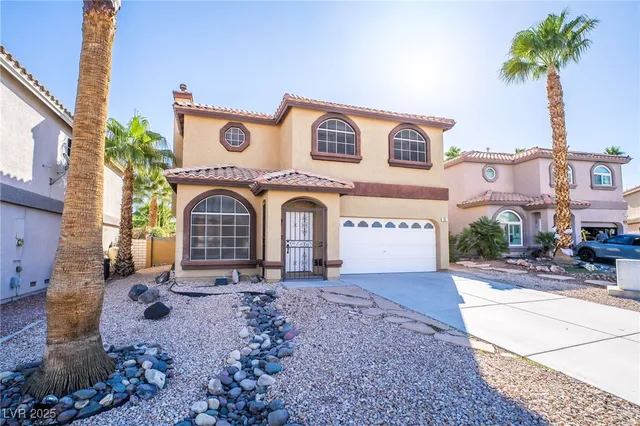 $2,500 | 36 Lovelady Court, Henderson, NV 89074
