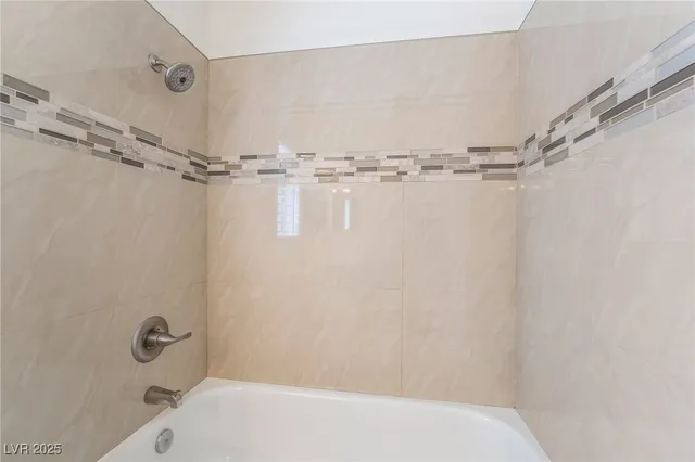 $2,500 | 36 Lovelady Court, Henderson, NV 89074